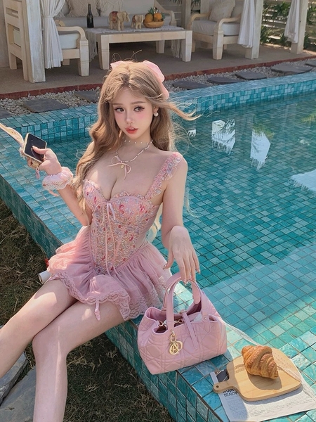 Đầm váy nữ Lux Corset S2439 phối hoa phong cách balletcore dáng corset có xương định hình phối bèo thiên thần tiểu thư nữ tính Bralettehousevn