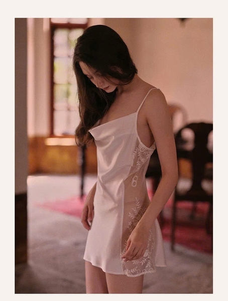 Váy ngủ satin cao cấp Allury Dress S2329 phối bản ren xuyên thấu cổ đổ gợi cảm Bralettehousevn