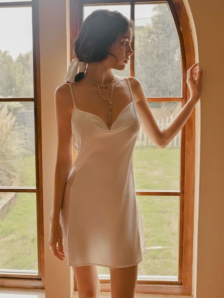 Váy ngủ satin cao cấp Allury Dress S2329 phối bản ren xuyên thấu cổ đổ gợi cảm Bralettehousevn