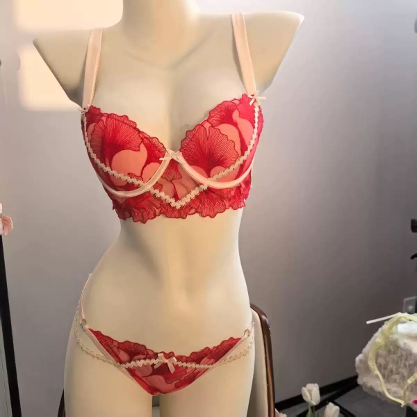 Bộ đồ lót cao cấp có mút Crocus Set tôn dáng kiểu Pháp sang trọng nữ tính Bralettehousevn