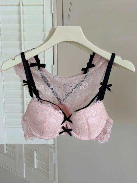 Bộ đồ lót ren có gọng Ixora Set mút mỏng dây V kèm quần nữ tính kiểu Pháp Bralettehousevn