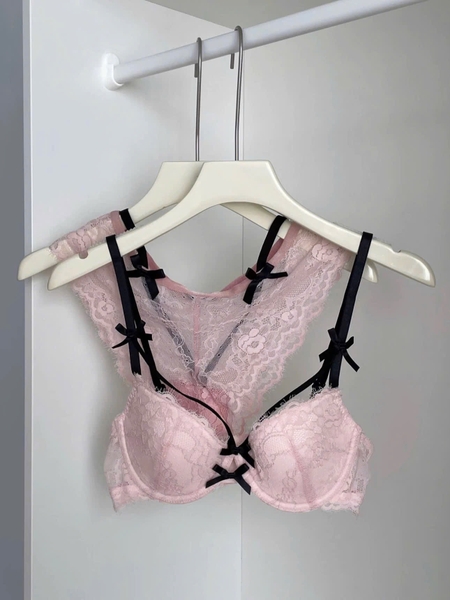 Bộ đồ lót ren có gọng Ixora Set mút mỏng dây V kèm quần nữ tính kiểu Pháp Bralettehousevn