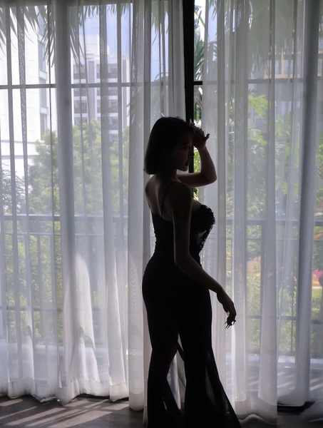 Đầm dài tôn dáng maxi Sheng Dress chất thun lưới dây cột mặc được nhiều kiểu gợi cảm tôn dáng tông tím nổi bật