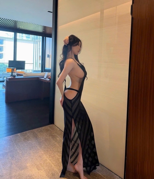 [CÓ SẴN - HOẢ TỐC]𝘉𝘳𝘢𝘭𝘦𝘵𝘵𝘦𝘩𝘰𝘶𝘴𝘦𝘷𝘯 Đầm hở lưng dáng yếm maxi Joie Dress chất thun lưới dày dặn khoét lưng gợi cảm tôn dáng