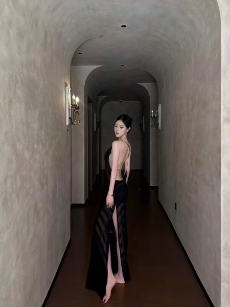 [CÓ SẴN - HOẢ TỐC]𝘉𝘳𝘢𝘭𝘦𝘵𝘵𝘦𝘩𝘰𝘶𝘴𝘦𝘷𝘯 Đầm hở lưng dáng yếm maxi Joie Dress chất thun lưới dày dặn khoét lưng gợi cảm tôn dáng