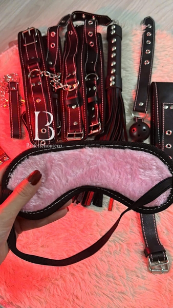 [18++] Bộ phụ kiện tình yêu Hardy Set PK2330 cao cấp da PU phối lông mềm 8 món phiên bản giới hạn Bralettehousevn