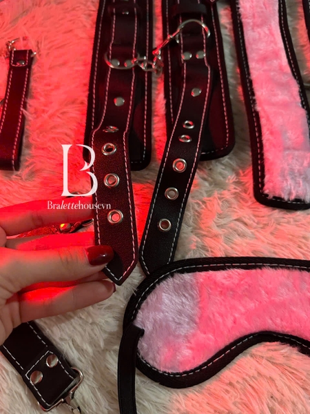 [18++] Bộ phụ kiện tình yêu Hardy Set PK2330 cao cấp da PU phối lông mềm 8 món phiên bản giới hạn Bralettehousevn