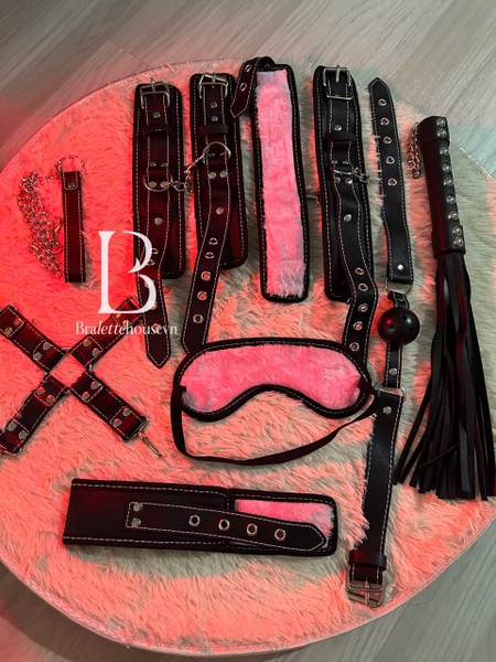 [18++] Bộ phụ kiện tình yêu Hardy Set PK2330 cao cấp da PU phối lông mềm 8 món phiên bản giới hạn Bralettehousevn