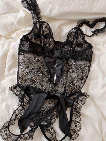 Bộ đồ liền thân nữ Cenix Bodysuit S2557 cut out ren suốt xuyên thấu gợi cảm quyến rũ nữ tính Bralettehousevn