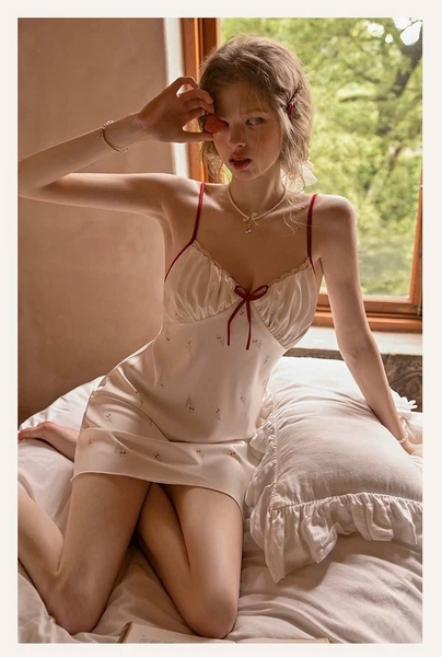 Đầm váy ngủ lụa satin cao cấp Wuci Dress in hoạ tiết hoa cherry dễ thương nữ tính mùa hè Bralettehousevn