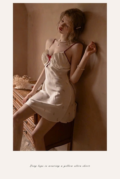 Đầm váy ngủ lụa satin cao cấp Wuci Dress in hoạ tiết hoa cherry dễ thương nữ tính mùa hè Bralettehousevn