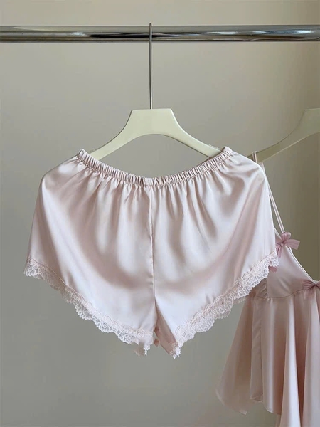 Bộ đồ ngủ satin Elara Set có mút kèm quần đính hoa 4D nữ tính gợi cảm tiểu thư Bralettehousevn