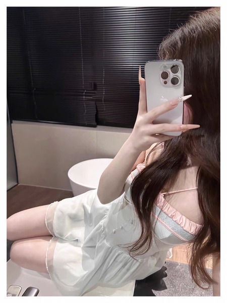 Đầm váy ngủ satin Belle Dress baby blue phối viền hồng tiểu thư cao cấp Bralettehousevn