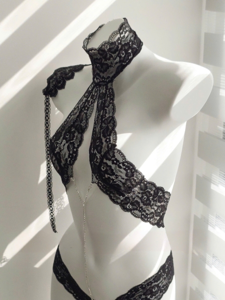 Bộ đồ ren 2 mảnh mặc được nhiều kiểu Chouchou Set S2595 kèm dây đai nối lấp lánh Bralettehousevn