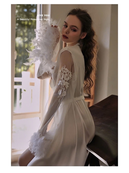 [HOT] Choàng satin cao cấp Mythos S2220 đính lông vũ cô dâu dáng dài sang trọng gợi cảm cao cấp Bralettehousevn