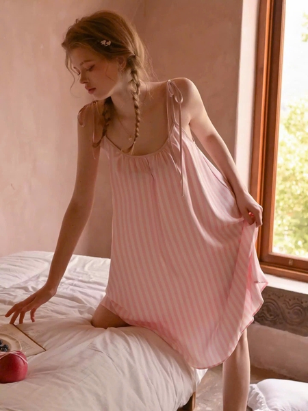 Váy ngủ satin cao cấp nữ Seli Dress S2561 mặc được 2 kiểu babydoll nữ tính thoải mái đính nơ cột dây Bralettehousevn