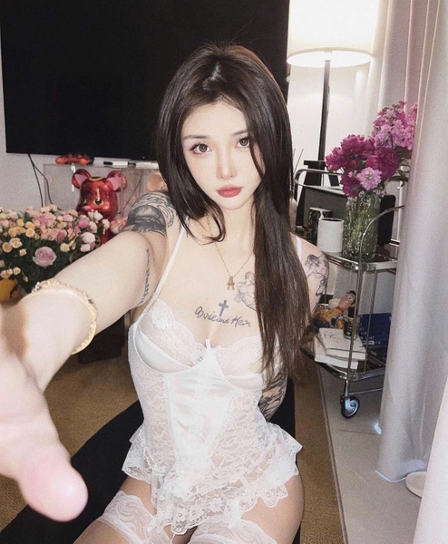 [Có dây đai] Only Set S2307 bộ đồ dáng corset phối ren mềm kèm quần gợi cảm quyến rũ Bralettehousevn