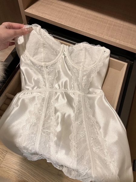 [Kèm dây đai] Shiny Set S2302 đầm cúp ngực satin phối ren cao cấp thiết kế choker quyến rũ gợi cảm sang trọng Bralettehousevn