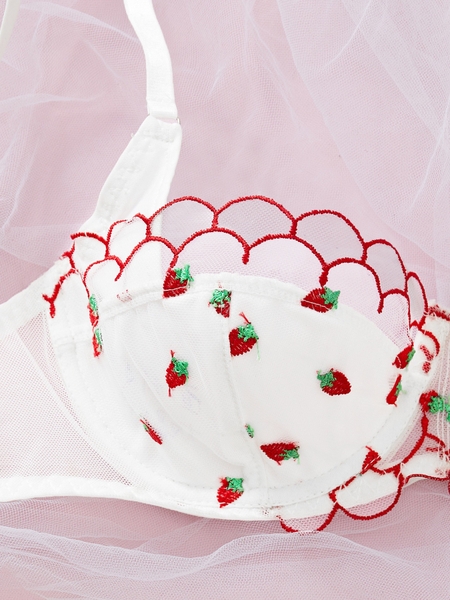 Bộ đồ lót thêu quả dâu Eat Me Set S2467 có gọng không mút dễ thương mùa hè gợi cảm Bralettehousevn