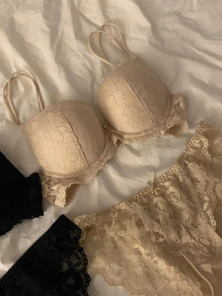 Bộ đồ lót ren nữ  Huray Set S2360 push up gợi cảm có gọng mút nâng ngực diện áo dài Bralettehousevn