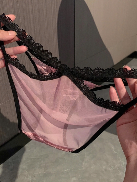 Quần lót tam giác phối ren Flip Panties Q2589 xuyên thấu co giãn mềm mại gợi cảm Bralettehousevn