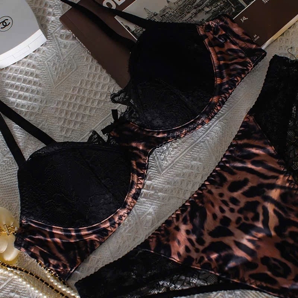 Bộ đồ lót nữ Beno Set S2590 da beo có gọng mút mỏng phối ren gợi cảm quyến rũ Bralettehousevn