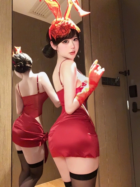 Bộ bodysuit Jaguar Bodysuit kèm cột váy Bralettehousevn