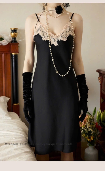 Đầm váy ngủ satin phối hoa cao cấp Graceful Dress dáng lửng thanh lịch nữ tính sang trọng Balettehousevn
