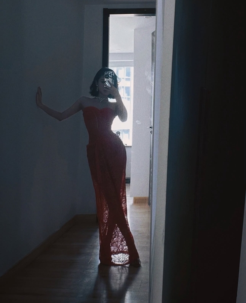 Đầm váy ren nữ Oran Dress S2530 xuyên thấu hot hit nhất mùa hè cúp ngang dáng dài siêu tôn dáng gợi cảm Bralettehousevn