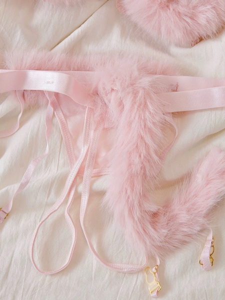 Bộ đồ lót cut out táo bạo đính lông Purpur Set S2683 (không kèm dán ti) gợi cảm limited valentines Bralettehousevn