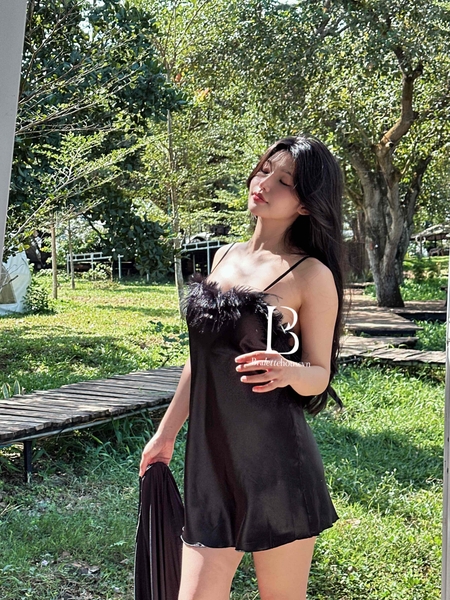 [✨SLAY SERIES✨] Choàng Rada phối đầm Dara satin đính lông tay áo sang chảnh nữ tính cao cấp loại 1 Bralettehousevn