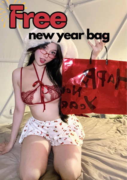 [GIFT - QUÀ TẶNG KHÔNG BÁN] New year bag