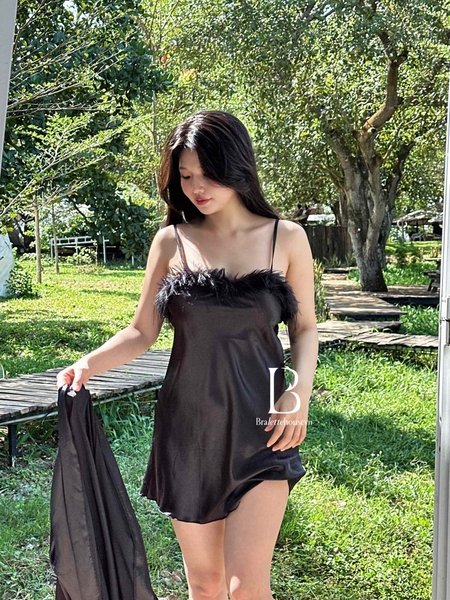 [✨SLAY SERIES✨] Choàng Rada phối đầm Dara satin đính lông tay áo sang chảnh nữ tính cao cấp loại 1 Bralettehousevn