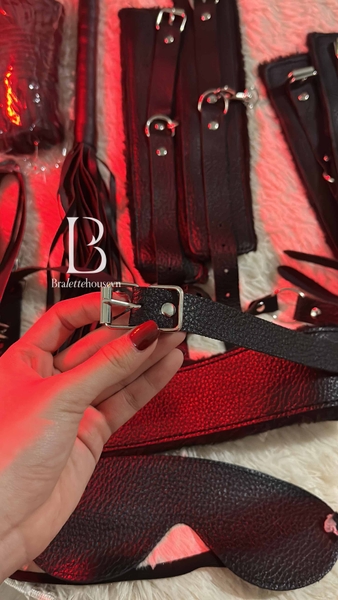 Bộ đồ 8 món phụ kiện LOVE ME HARDER SET PK275 da PU phối lông mềm Bralettehousevm