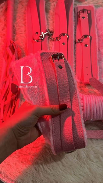 Bộ đồ 8 món phụ kiện LOVE ME HARDER SET PK275 da PU phối lông mềm Bralettehousevm