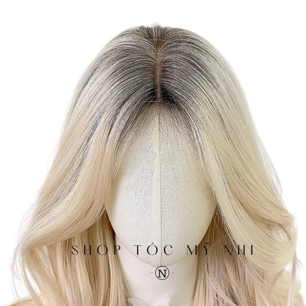 Tóc Giả Mỹ Nhi Xoăn Layer Nhuộm Chân Tóc Vàng Bạch Kim Dài 60cm x-dk1-0111 Da Đầu Dệt Kim (Platinum Blonde)