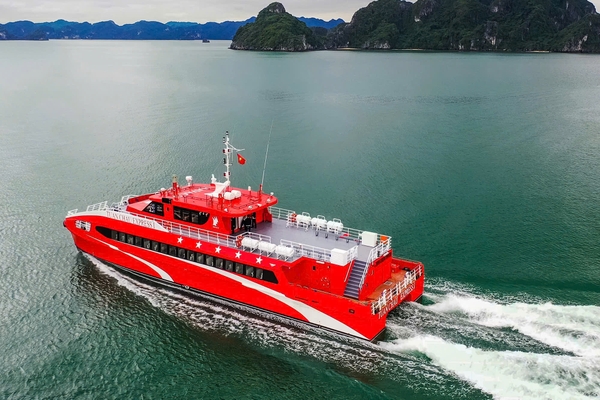 High-speed boat from Ha Long to Cat Ba officially operates from November 2024