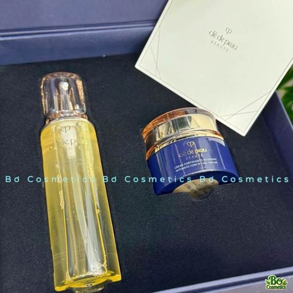 Set Dưỡng Da Clé de Peau Beauté Hydro-Softening Lotion Và