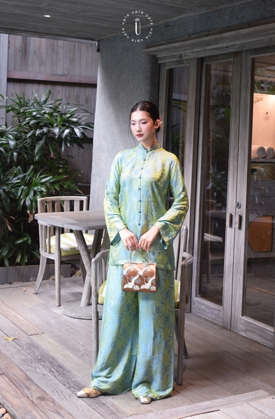 BÀ BA XANH NGỌC TRÚC
