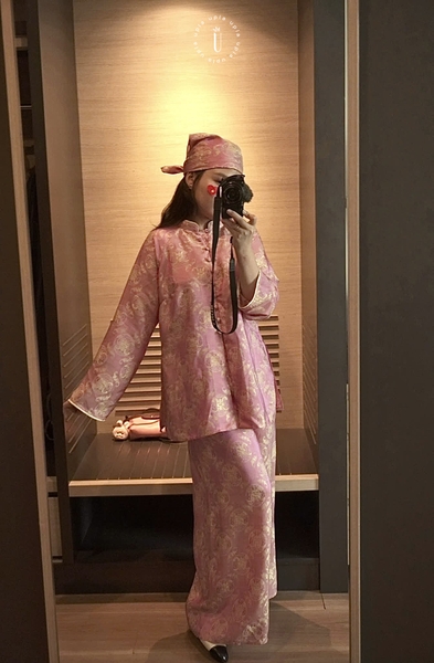 BÀ BA HỒNG DÂU