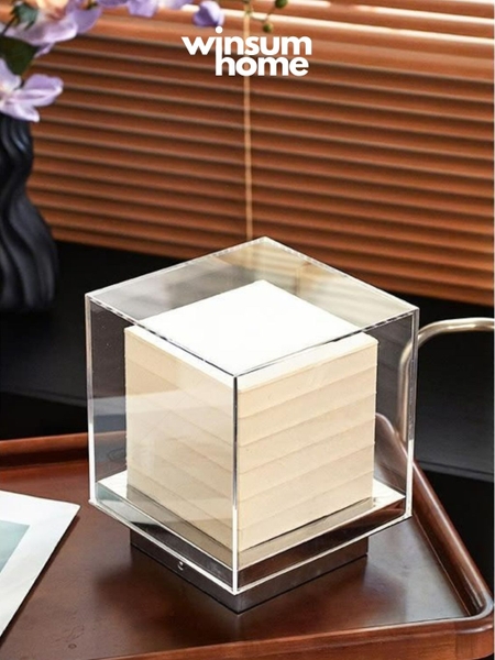 Đèn bàn khối lập phương lồng khung kính