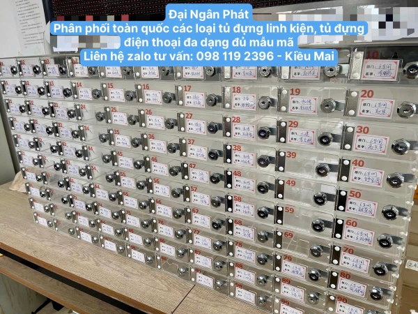 Tủ Locker 60 80 100 Ngăn Nhựa Trong Suốt Lưu Trữ Điện Thoại Có Chìa Khóa Có Khe Đựng Bảng Tên Cho Nhân Viên