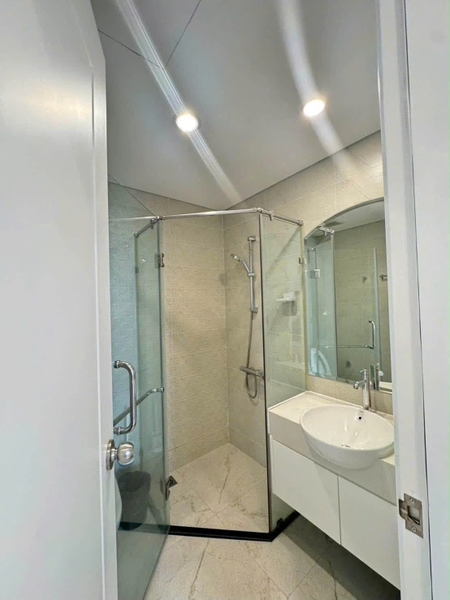 BÁN CĂN HỘ VINHOMES CENTRAL PARK 3 PHÒNG NGỦ 108M2 FULL NỘI THẤT