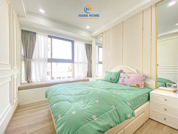 CHO THUÊ CĂN HỘ MIDTOWN PHÚ MỸ HƯNG 81M² – 2 PHÒNG NGỦ – FULL NỘI THẤT CAO CẤP