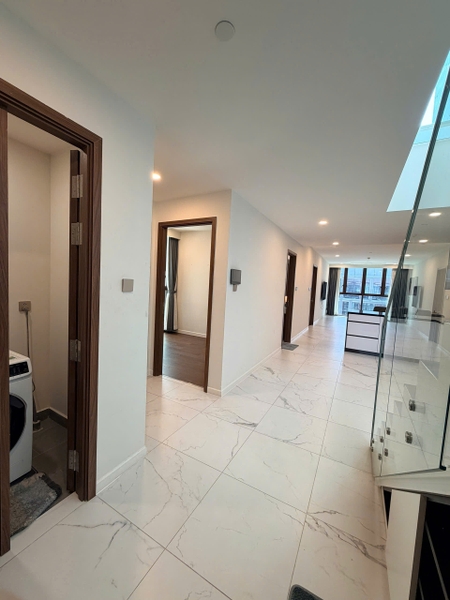 CHO THUÊ DUPLEX 3 PHÒNG NGỦ THE METROPOLE GALLERIA 110M2 FULL NỘI THẤT