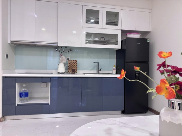CHO THUÊ CĂN HỘ VINHOMES CENTRAL PARK - 1 PHÒNG NGỦ - ĐẦY ĐỦ NỘI THẤT VÀO Ở NGAY