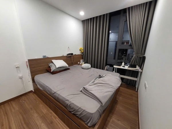 BÁN CĂN HỘ CHUNG CƯ ECOGREEN 2 PHÒNG NGỦ ĐỦ NỘI THẤT SẴN SỔ HỒNG