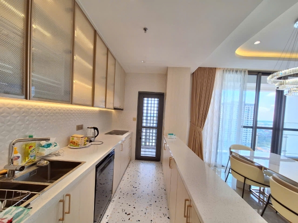 CHO THUÊ PENTHOUSE ASCENTIA