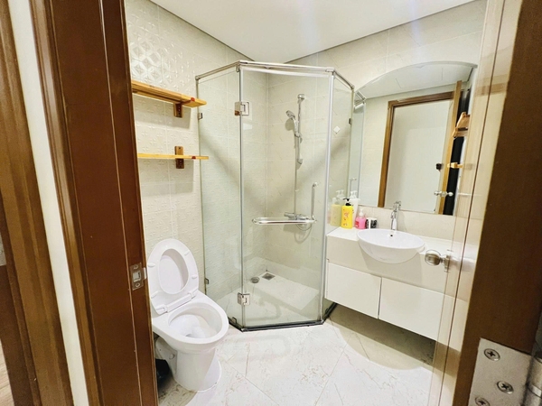 BÁN CĂN HỘ VINHOMES CENTRAL PARK 2 PHÒNG NGỦ – 79M2 – FULL NỘI THẤT – ĐÃ CÓ SỔ