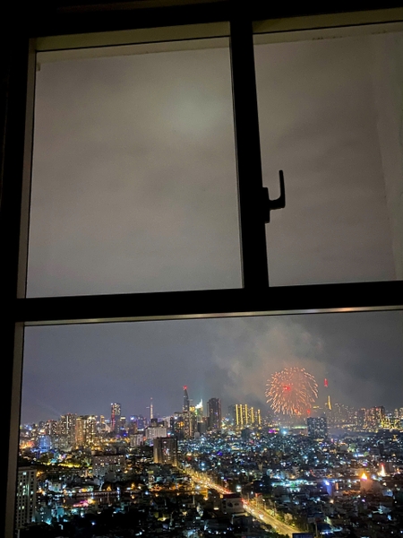 BÁN CĂN HỘ SUNRISE CITY VIEW 76M2 2PN FULL NỘI THẤT VIEW PHÁO HOA